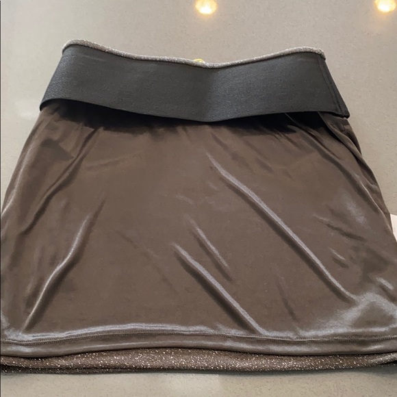 BCBGeneration Metallic Front Packet Skirt, Size SM - Picture 10 of 13